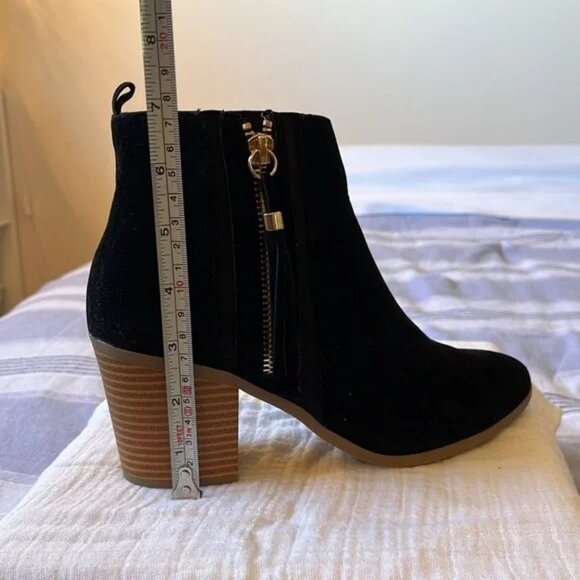 JustFab Ankle Booties - Picture 3 of 5